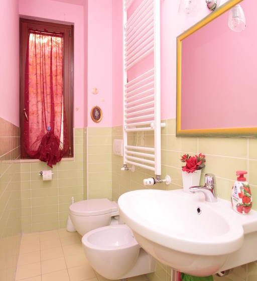 هتل B&b Del Castello