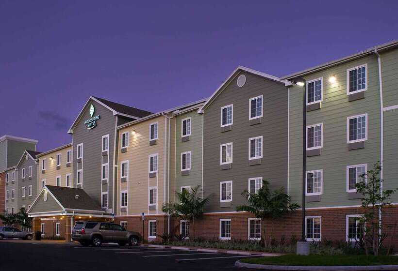 בית מלון כפרי Extended Stay America Select Suites  Lake Worth