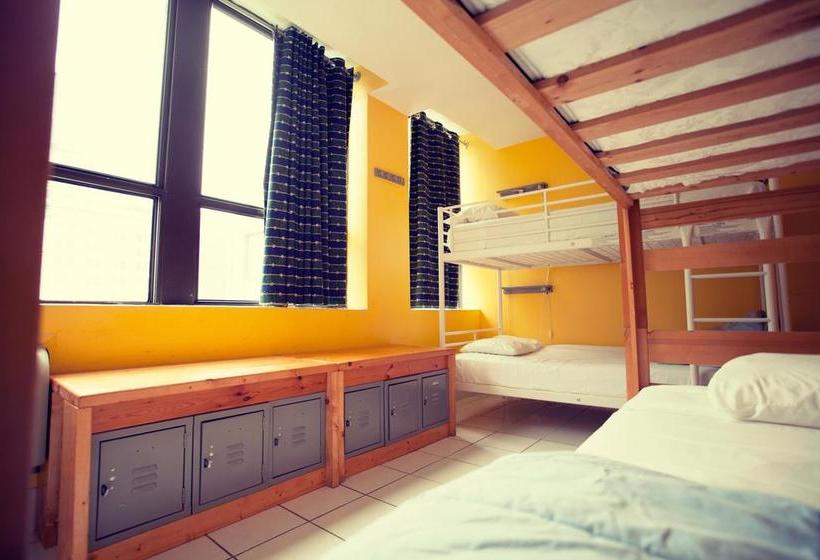 בית מלון כפרי Hi-toronto Hostel