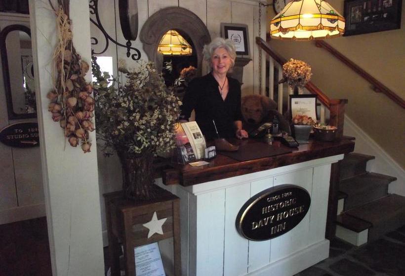 هتل Historic Davy House Bed & Breakfast