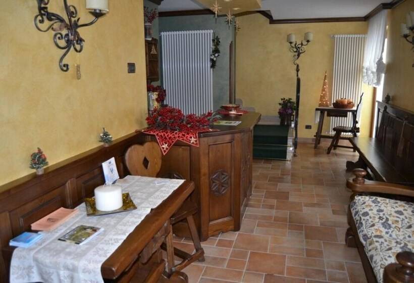 호텔 La Piazzetta Rooms & Breakfast