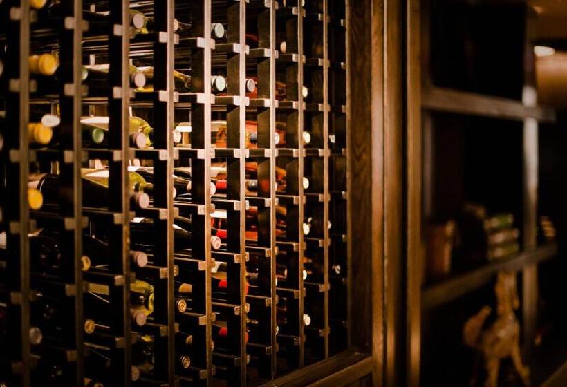 בית מלון כפרי Leveque, Autograph Collection