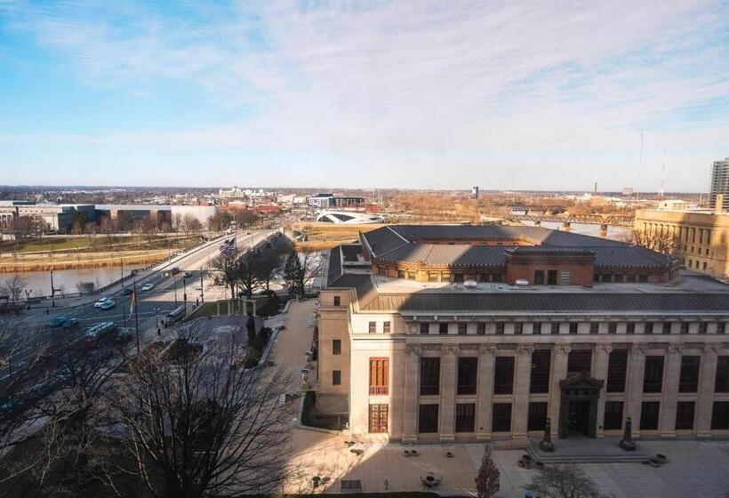 בית מלון כפרי Leveque, Autograph Collection