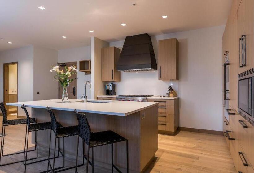 Limelight Hotel Ketchum