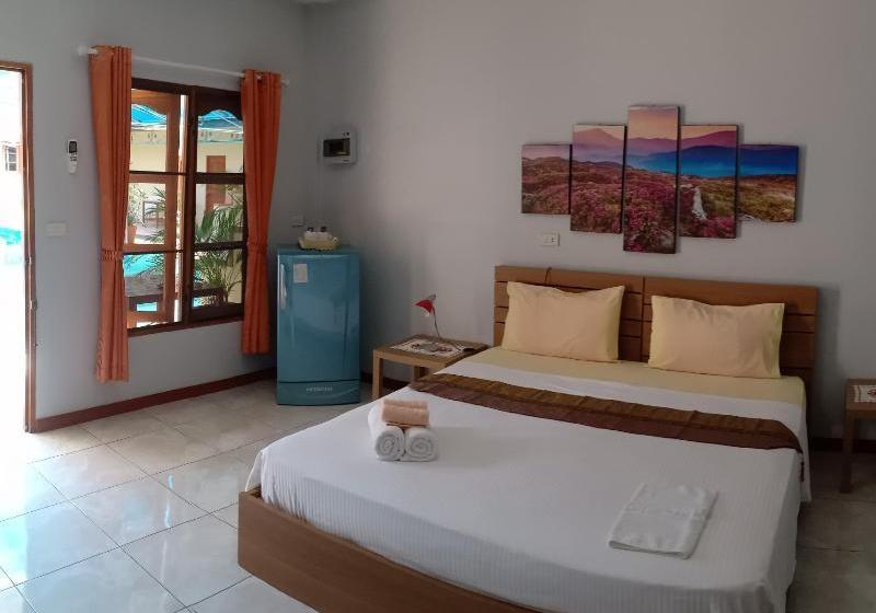 فندق Malee Resort