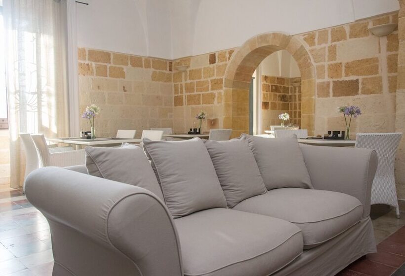 Отель Masseria Mazzetta Salento Corte Del Falconiere B&b
