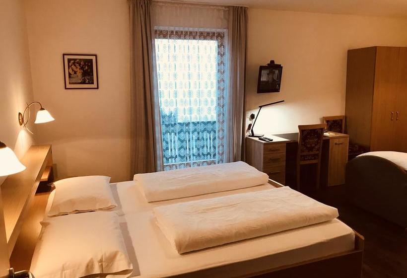酒店 Alpenblick Bed & Breakfast
