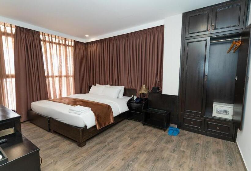 Fotos del hotel Queen Central: 1 Fotos del hotel Queen Central: 1