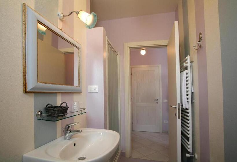 هتل Villa Amelia Rooms