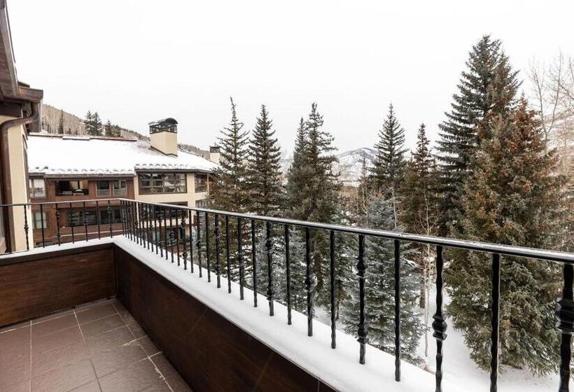 Northwood S Ski In Ski Out By Vail Realty