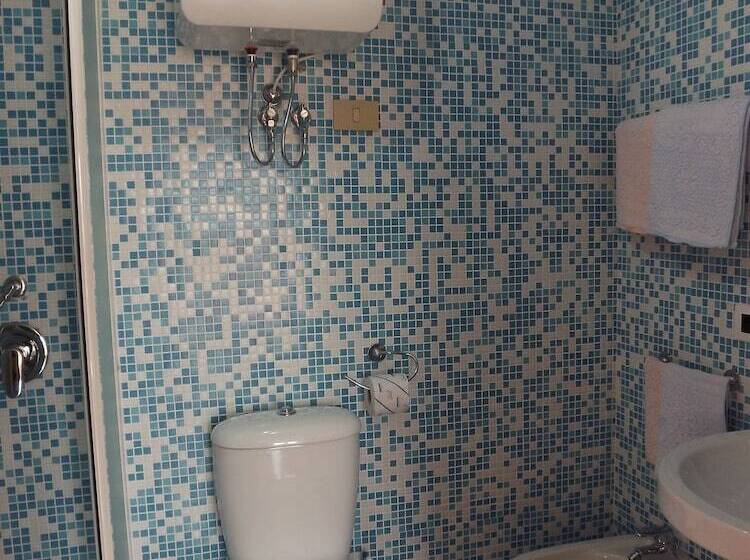 هتل B&b Villa Jovanna