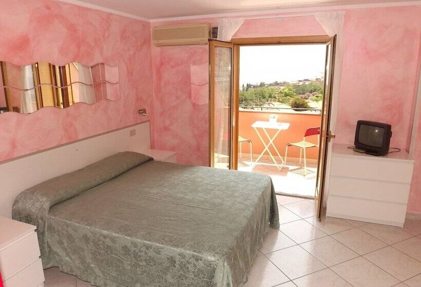 هتل B&b Villa Jovanna