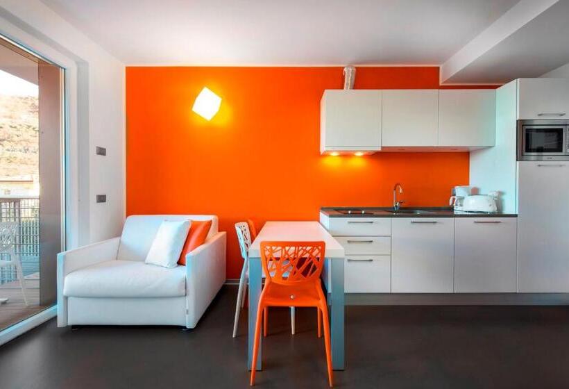 هتل Gardabike Residence