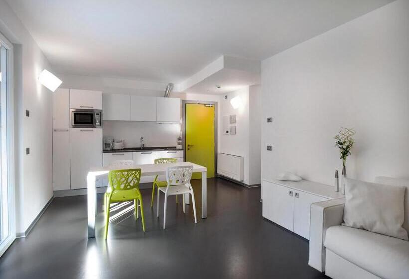 هتل Gardabike Residence