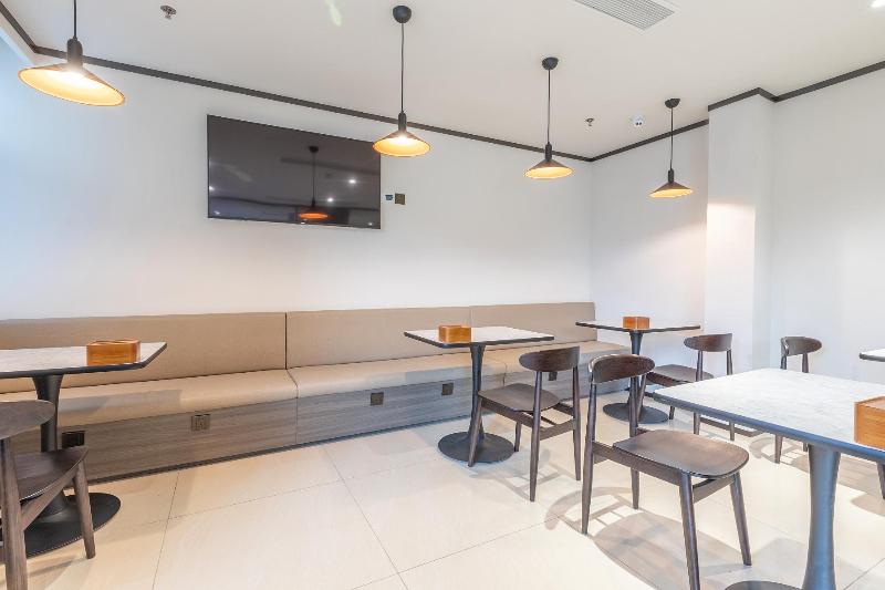 בית מלון כפרי Hanting Express Beijing The South Gate Of The Temple Of Heaven