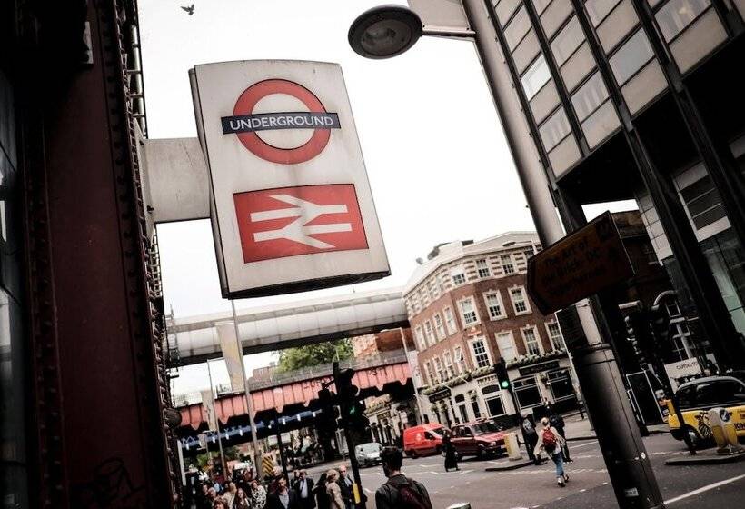 هتل The Wellington