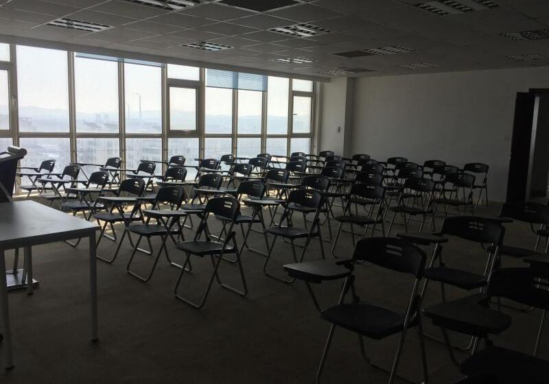 ホテル Greentree Inn Shandong Weihai Wendeng Baida Square Business