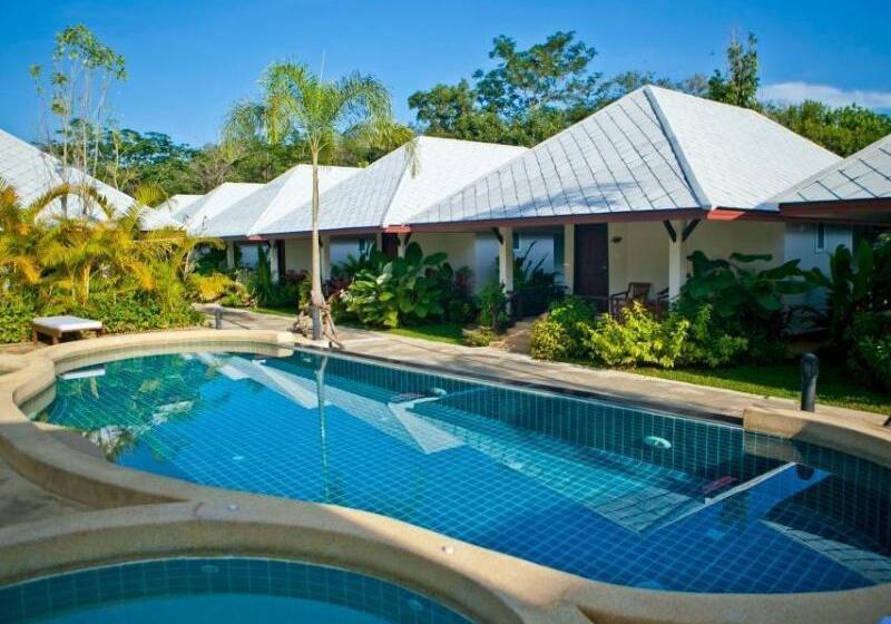 هتل Baan Chongfa Resort