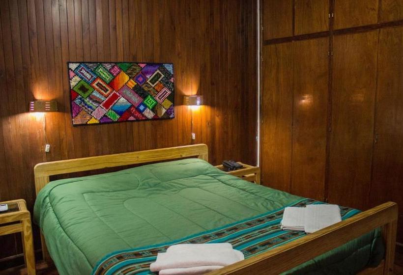هتل Hostal Del Alma