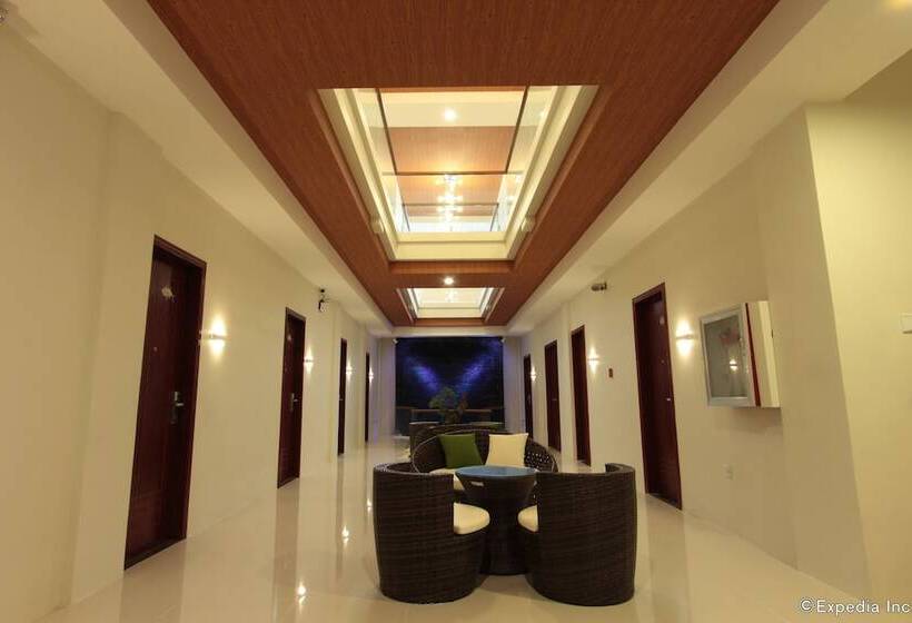 هتل Casa Rafael Business Inn