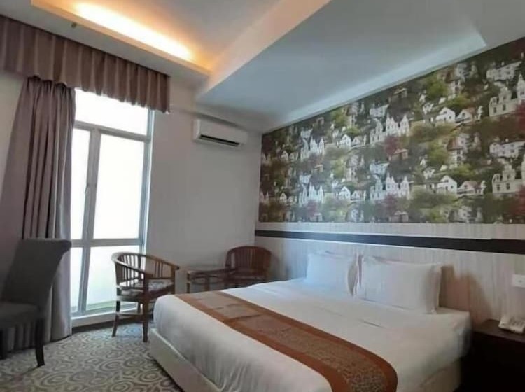 E Red Hotel Melaka