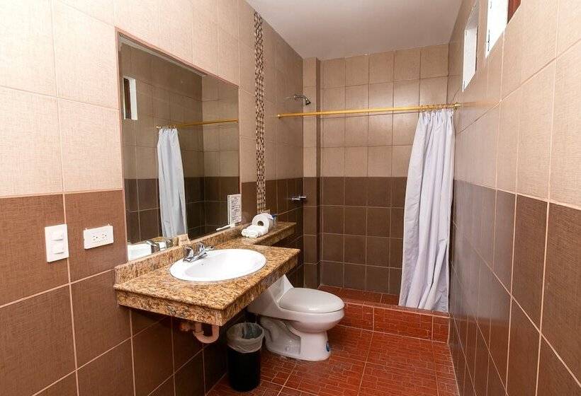 هتل Galapagos Paradise