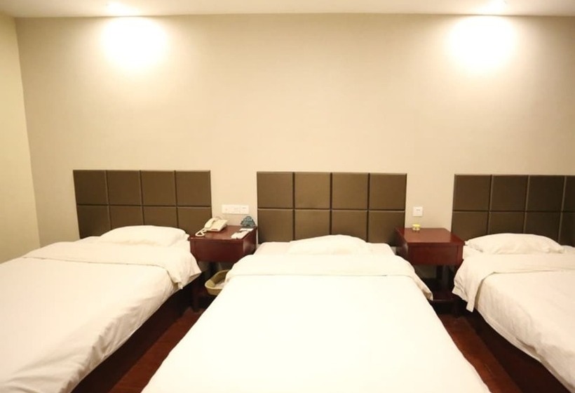 Отель Greentree Inn Anhui Suzhou Railway Station Express