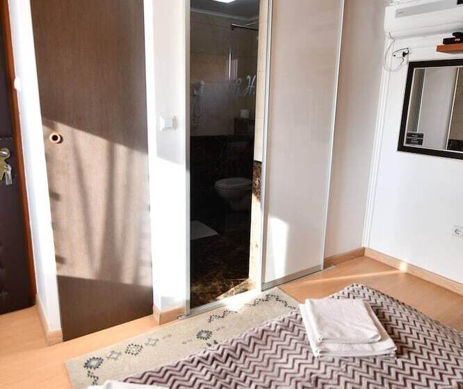 Fotos del hotel Guest House ?iro:  26