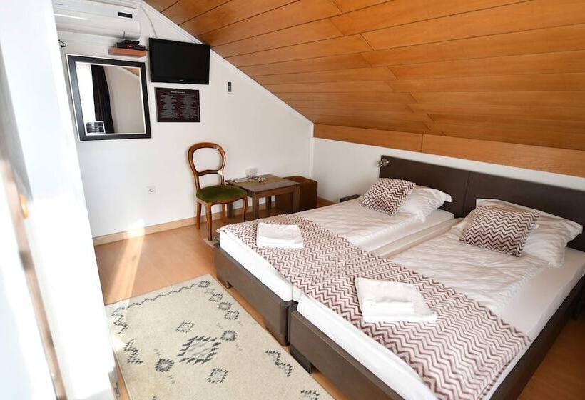 Fotos del hotel Guest House ?iro:  30