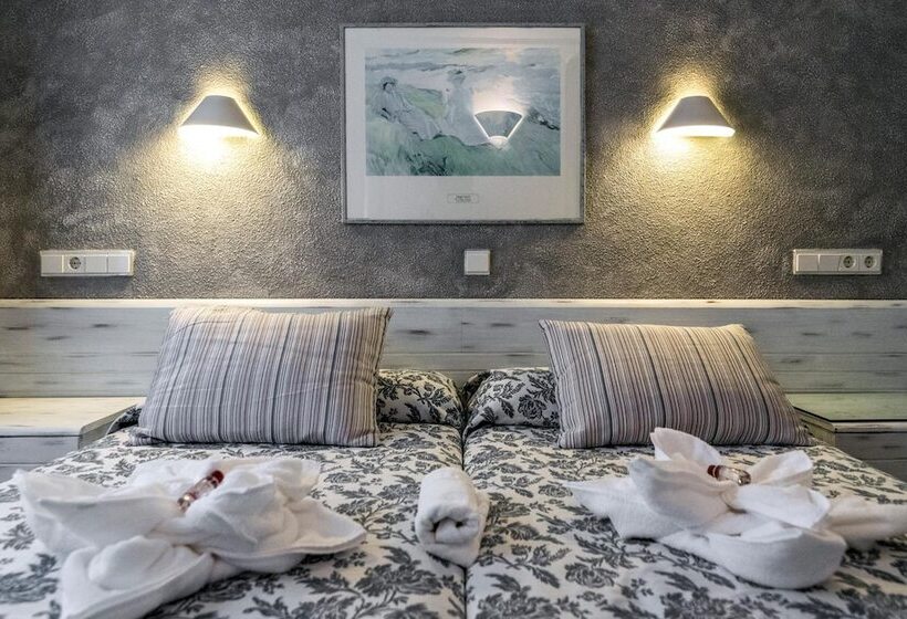هتل Hostal Bellavista Formentera