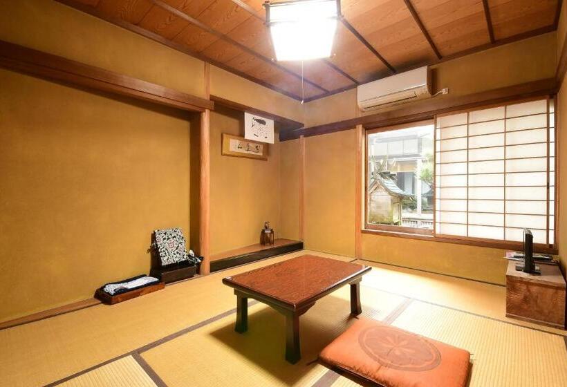 هتل 高野山 宿坊 桜池院  Koyasan Shukubo Yochiin