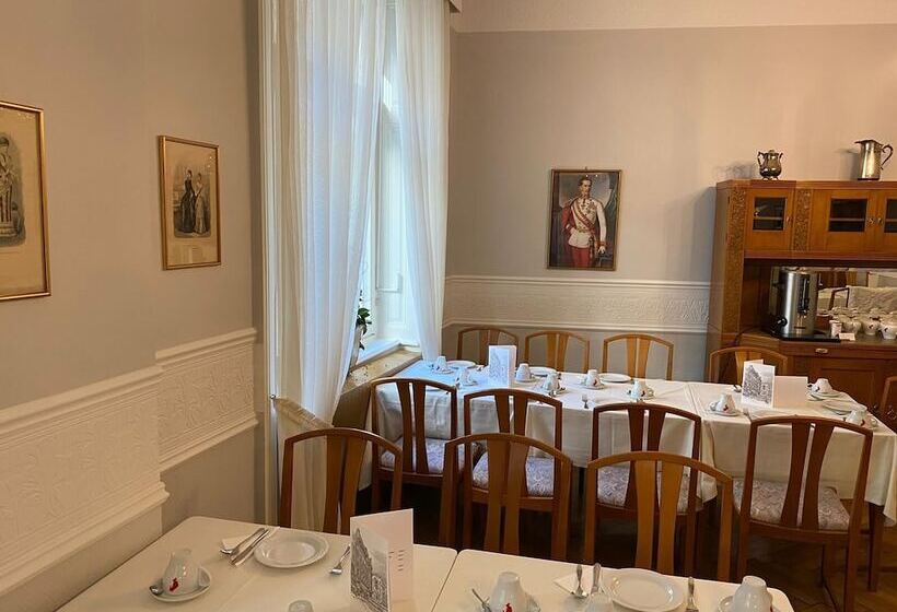 Fotos del hotel Pension Nossek:  20