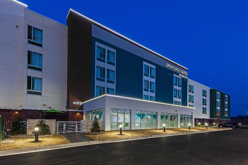 ホテル Springhill Suites By Marriott Tulsa At Tulsa Hills