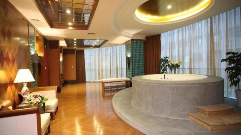 هتل Yuncheng Jianguo