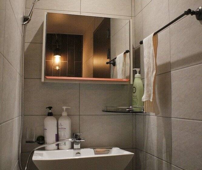 پانسیون Sungsim Hanok Guesthouse