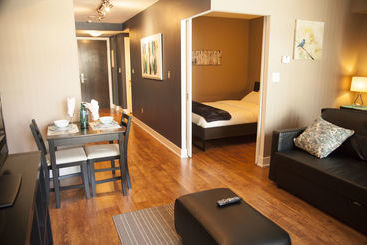 Red Maple Suites Blue Jays Way