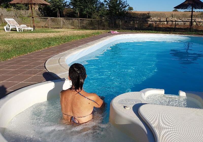 בית מלון כפרי Green Lady Termal Resort