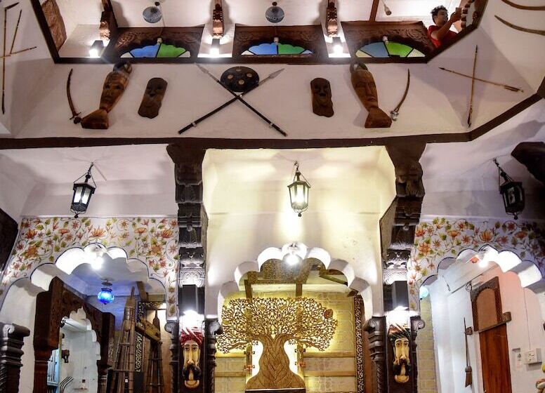 هتل Castle View Heritage Haveli