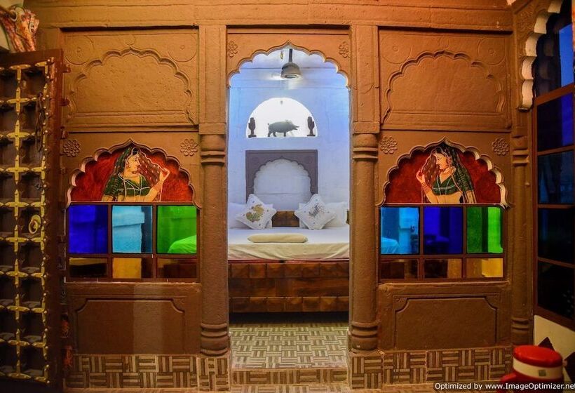 هتل Castle View Heritage Haveli