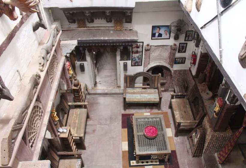 هتل Castle View Heritage Haveli