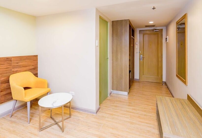 فندق Surestay Plus By Best Western Cebu City