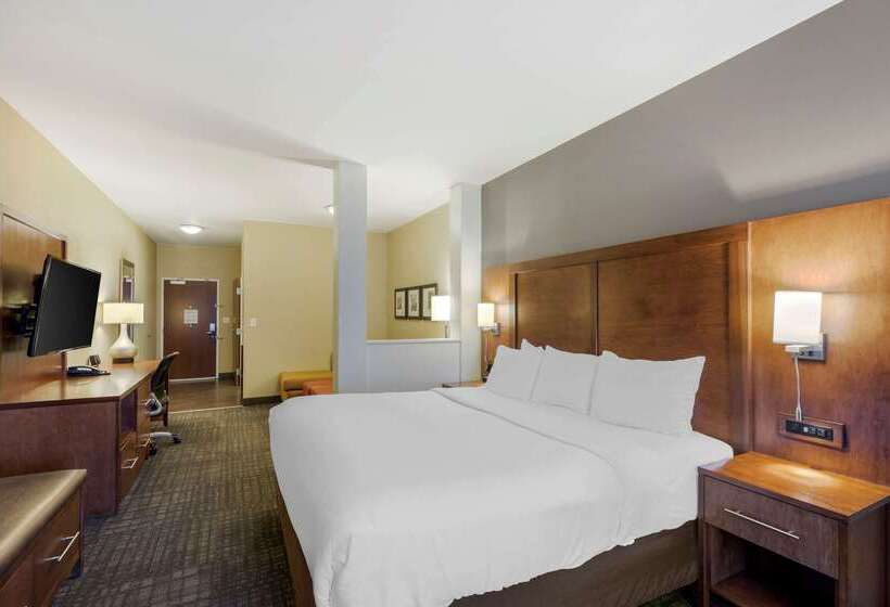 هتل Comfort Suites Loveland
