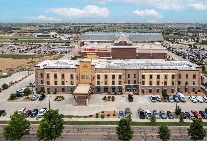 هتل Comfort Suites Loveland