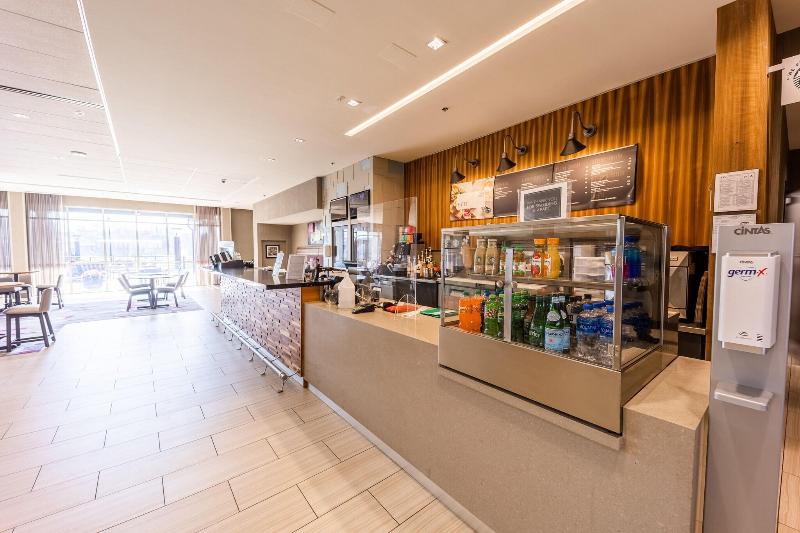هتل Courtyard By Marriott Rome
