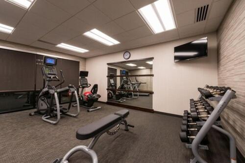 בית מלון כפרי Courtyard By Marriott St Louis Chesterfield