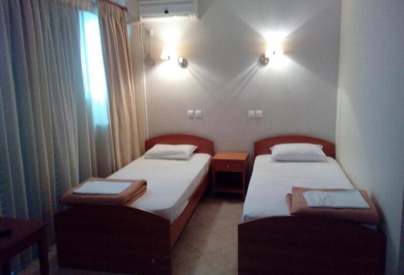 هتل Cybele Guest Accommodation