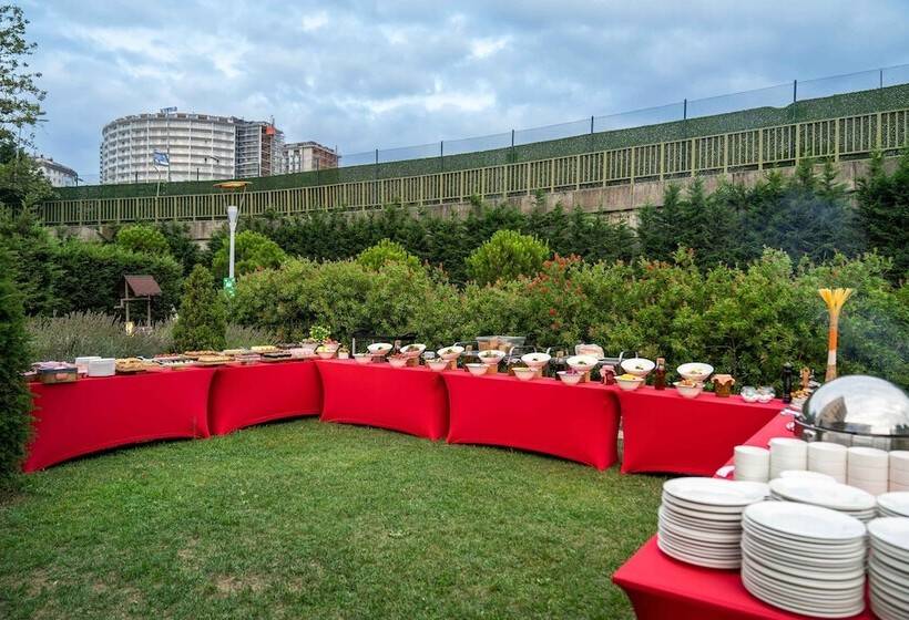 Fotos del hotel Ibis Istanbul Tuzla:  10