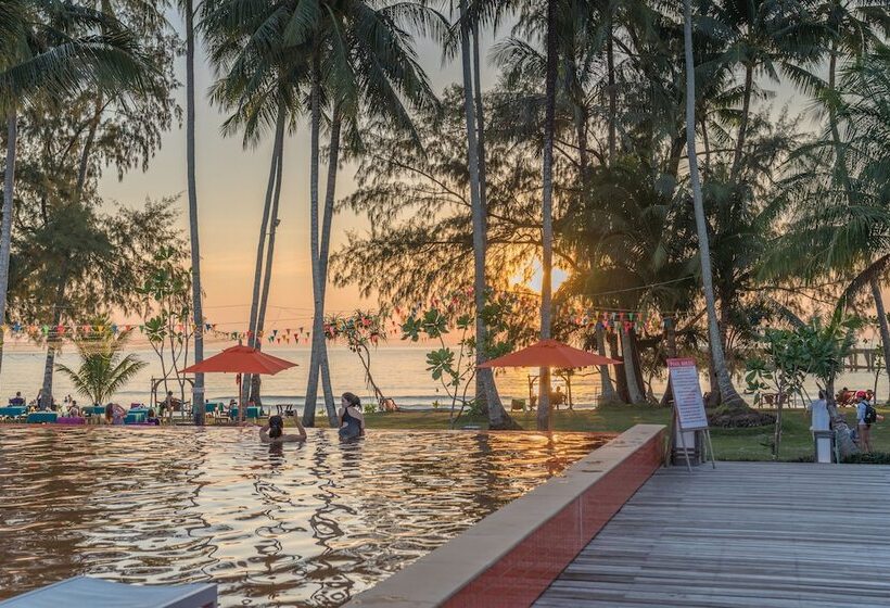 هتل Koh Kood Paradise Beach