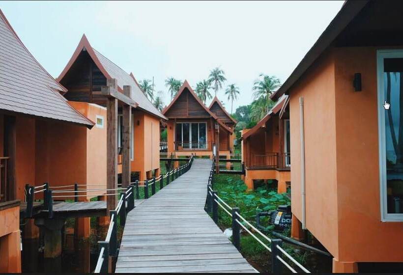 هتل Koh Kood Paradise Beach