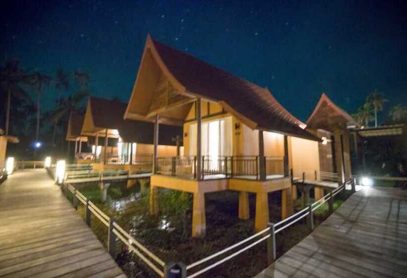 هتل Koh Kood Paradise Beach